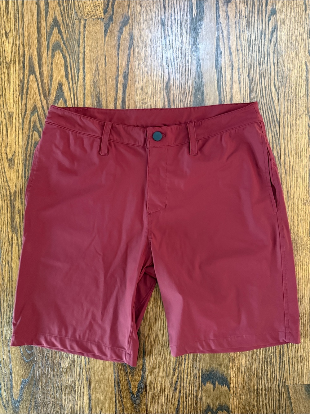 E Z by Zella Men's 34 Hybrid Shorts - Burgundy